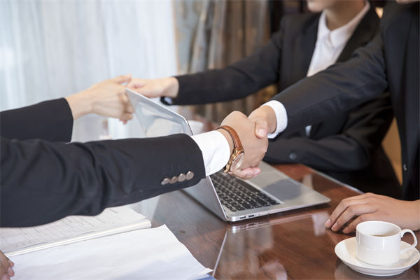 如何通過績(jī)效咨詢提升企業(yè)的整體運(yùn)營效率？