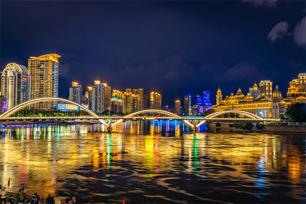 企業(yè)如何借助福州咨詢公司提升員工績效與團(tuán)隊(duì)效能？