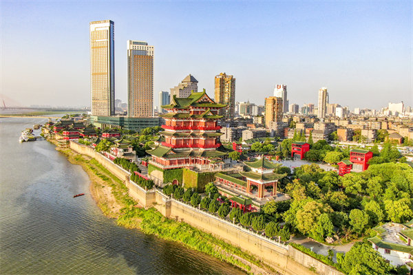 企業(yè)如何借助南昌薪酬咨詢公司優(yōu)化薪酬結(jié)構(gòu)以激勵員工？