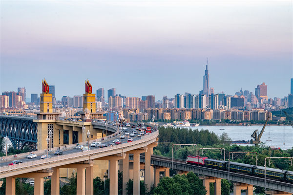 年度目標(biāo)總落空，南京年度經(jīng)營(yíng)計(jì)劃咨詢公司如何精準(zhǔn)規(guī)劃增長(zhǎng)路線？